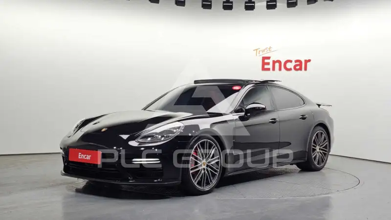 2019 Porsche Panamera