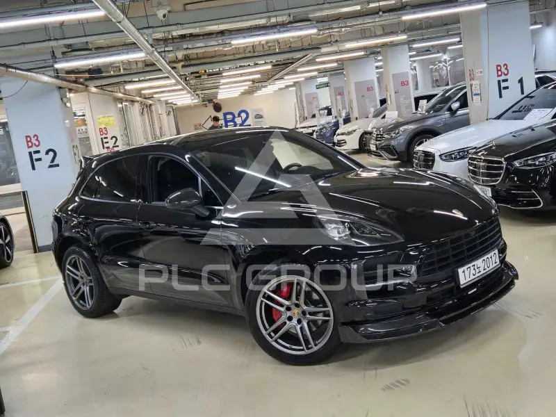 2019 Porsche MACAN