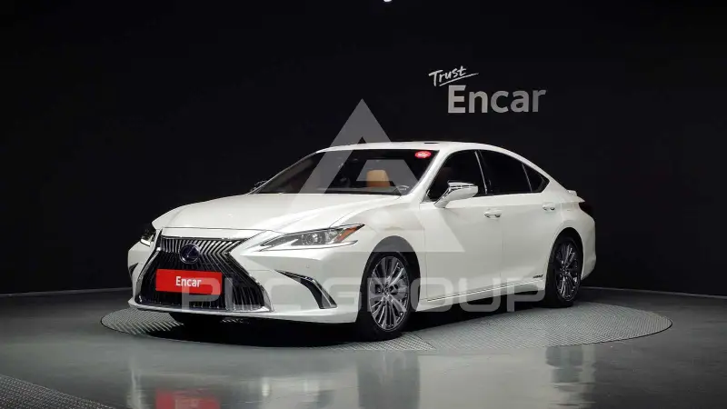 2019 Lexus ES