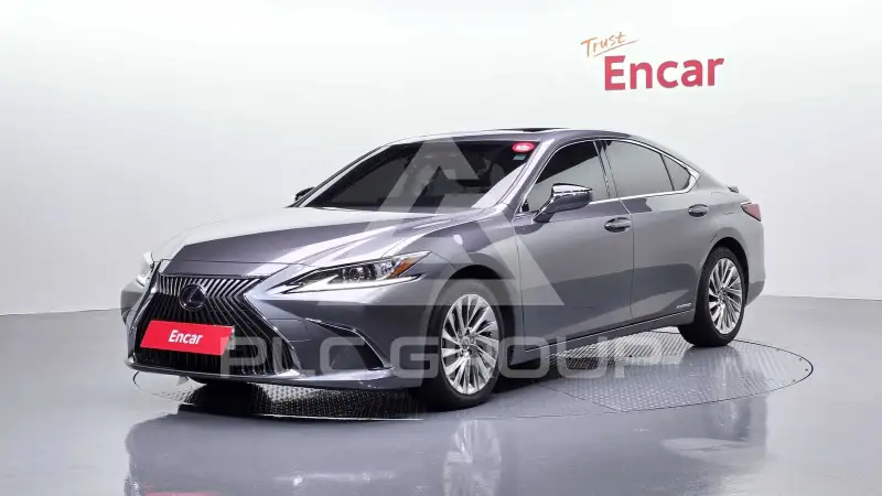 2019 Lexus ES