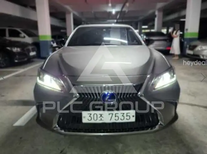 2019 Lexus ES