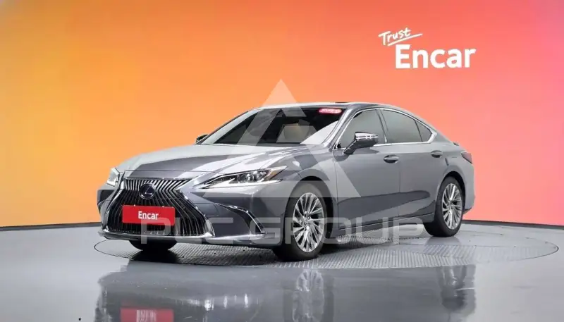2019 Lexus ES
