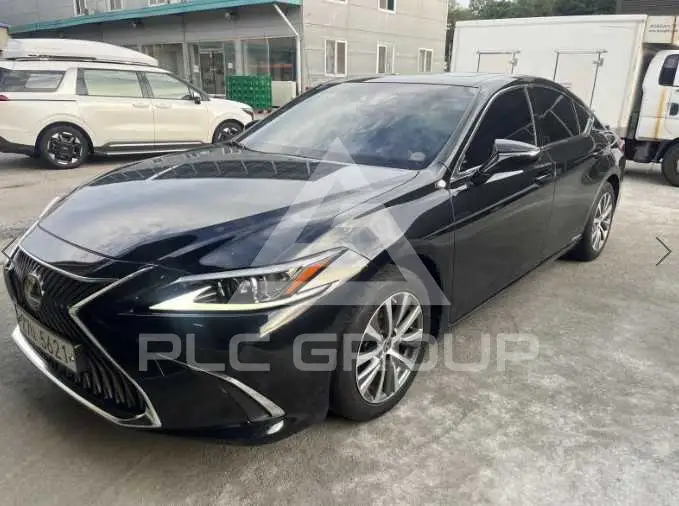 2019 Lexus ES