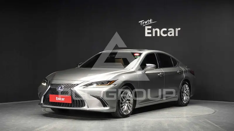 2019 Lexus ES