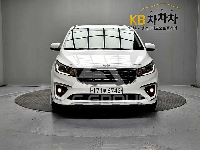 2019 KIA Carnival