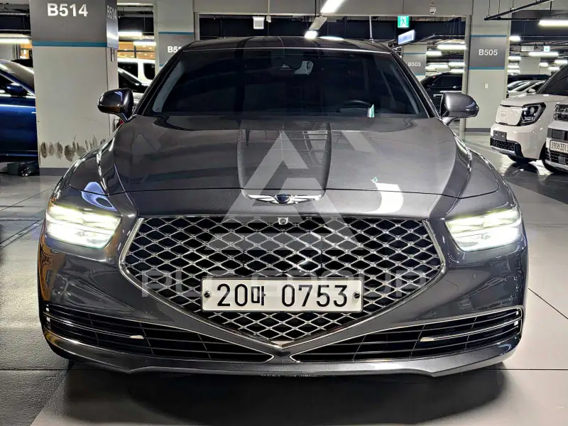 2019 Genesis G90