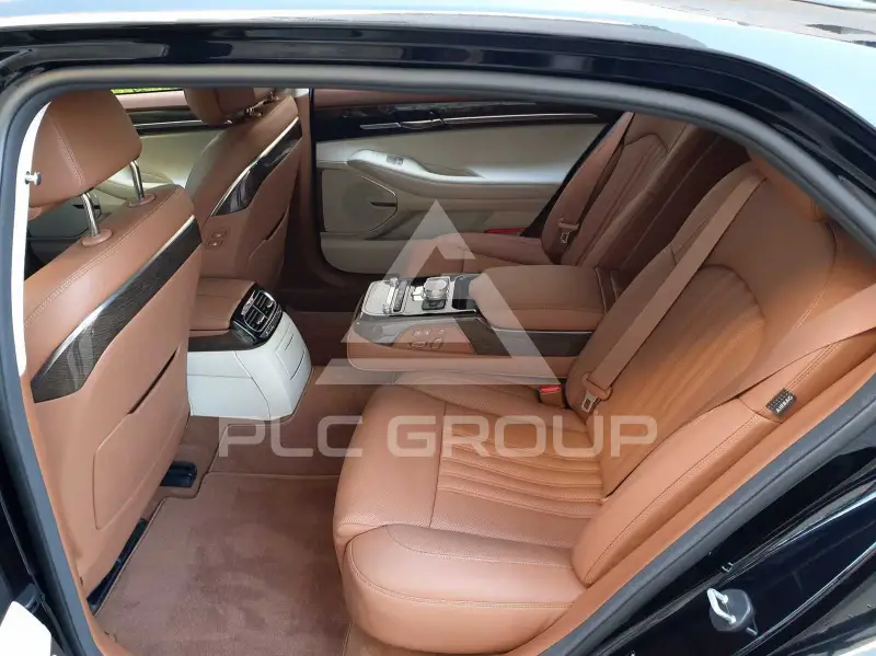2019 Genesis G90
