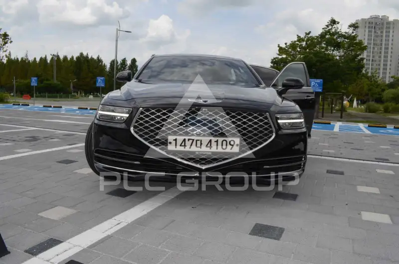 2019 Genesis G90