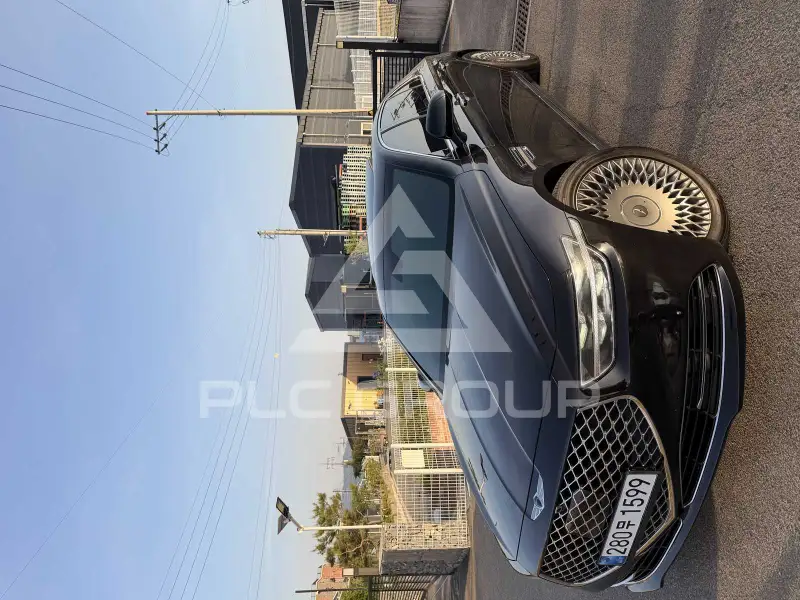 2019 Genesis G90