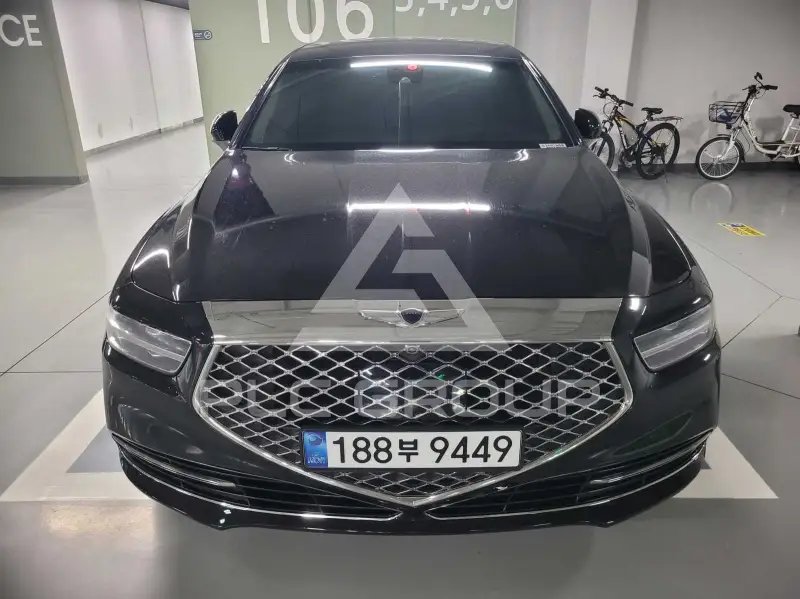 2019 Genesis G90