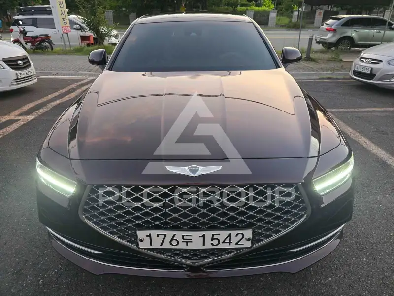 2019 Genesis G90