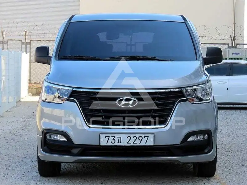 2019 Hyundai Starex