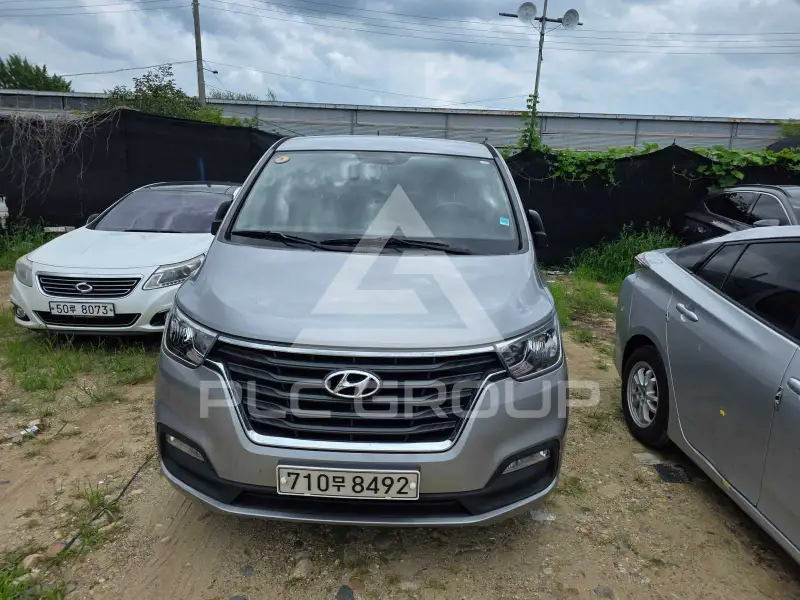 2019 Hyundai Starex