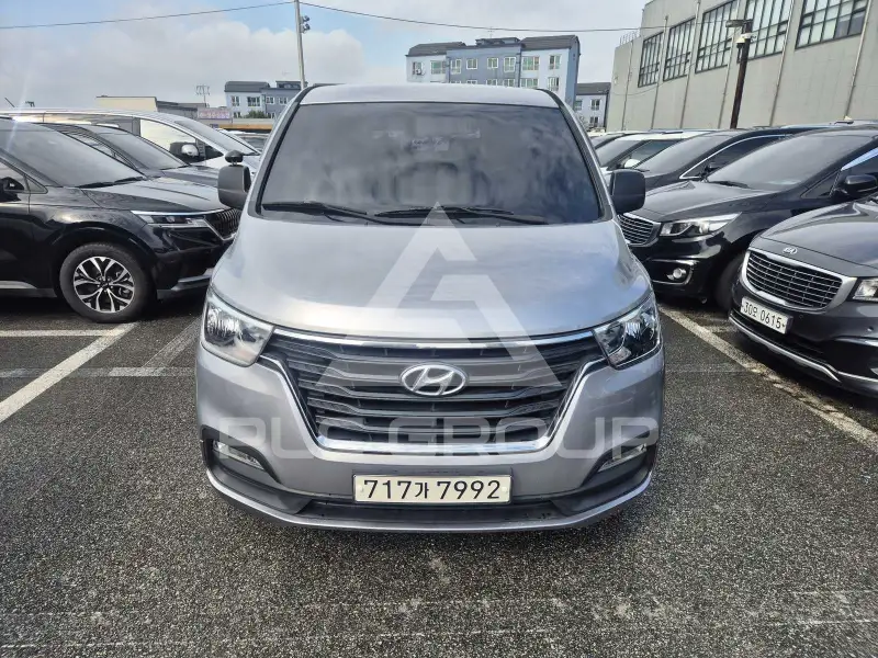 2019 Hyundai Starex