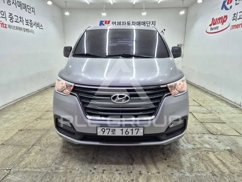 2019 Hyundai Starex