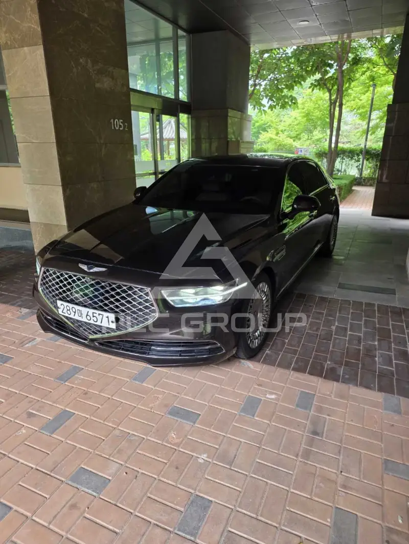 2019 Genesis G90
