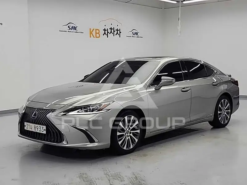 2019 Lexus ES