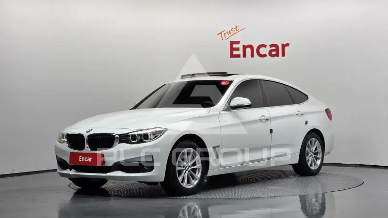 2020 BMW 320