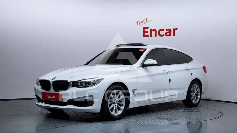 2020 BMW 320