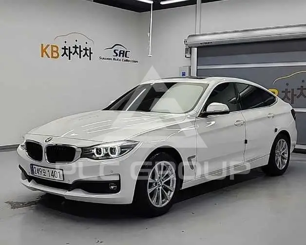 2020 BMW 320