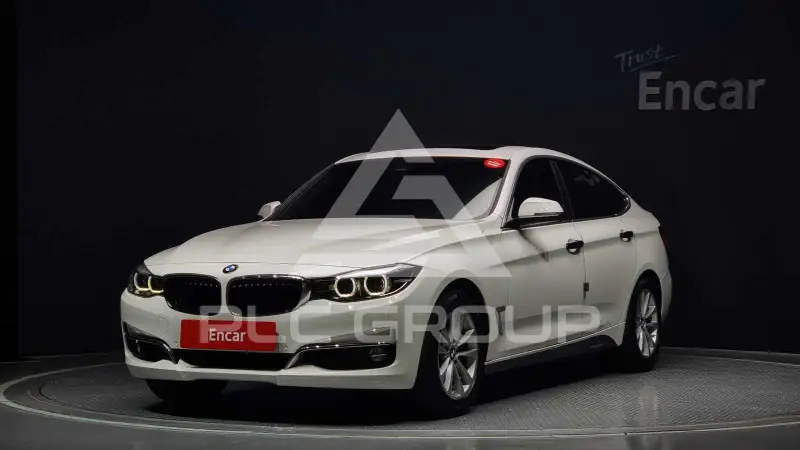 2020 BMW 320