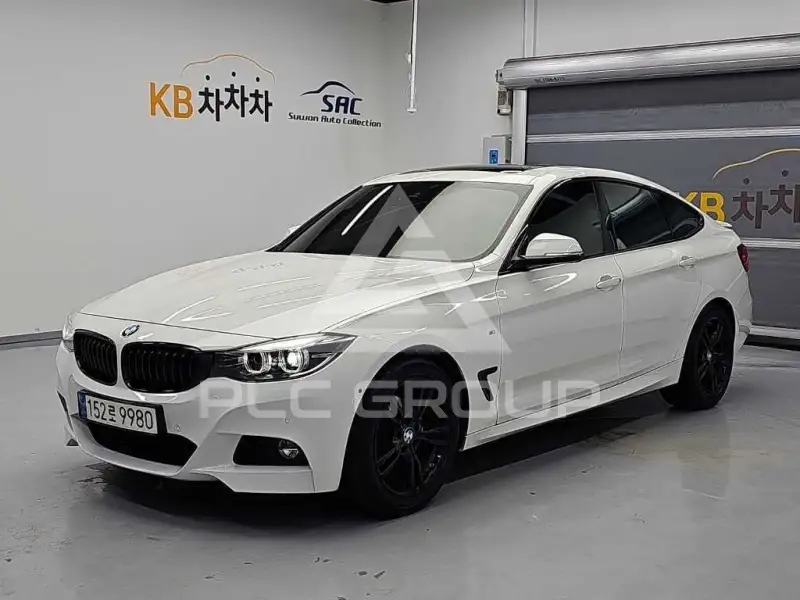 2020 BMW 320M