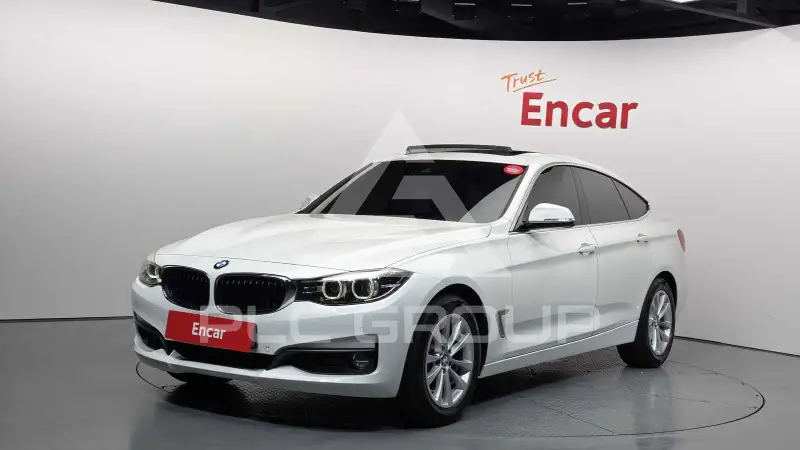 2020 BMW 320