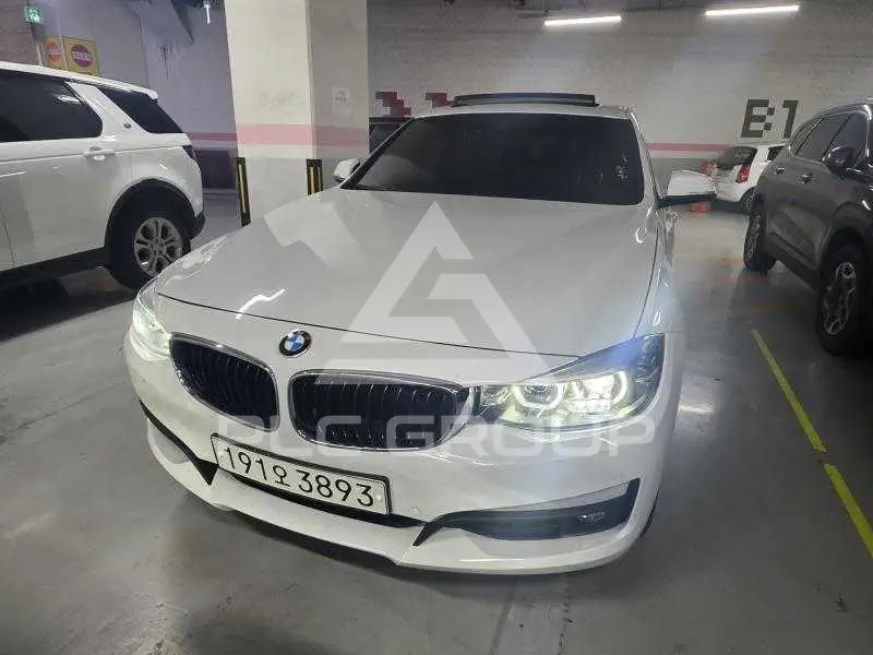 2020 BMW 320