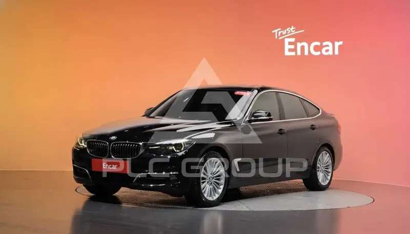 2020 BMW 320