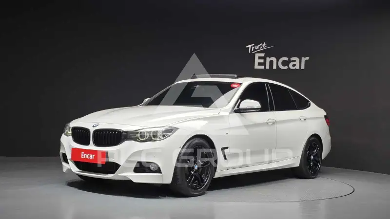 2020 BMW 320M