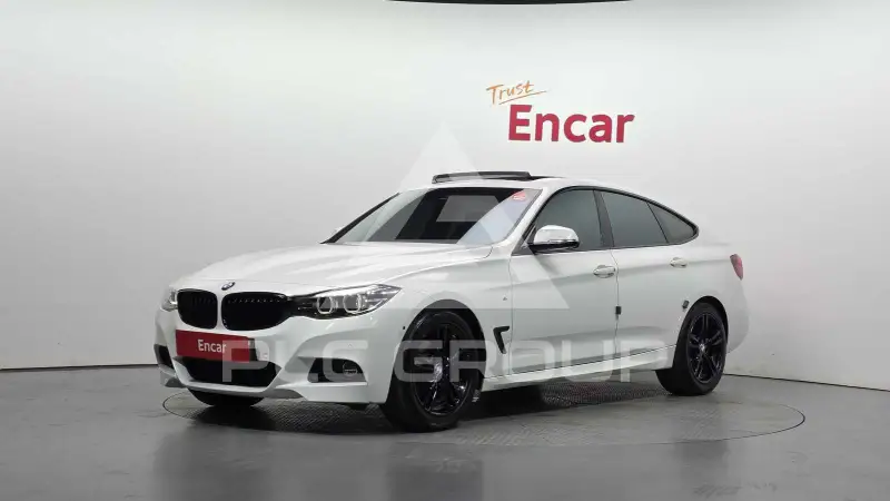 2020 BMW 320M