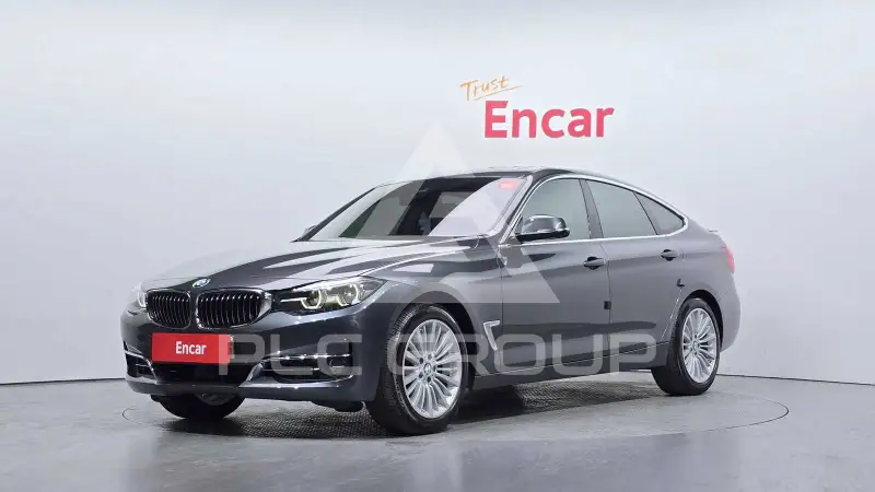 2020 BMW 320