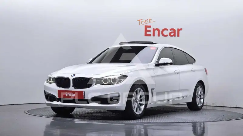 2020 BMW 320
