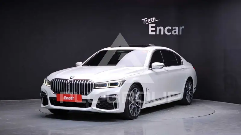 2020 BMW 730M