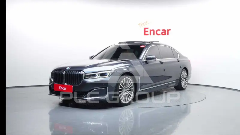 2020 BMW 740