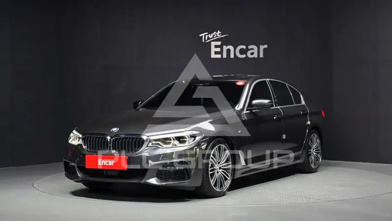 2020 BMW 520M