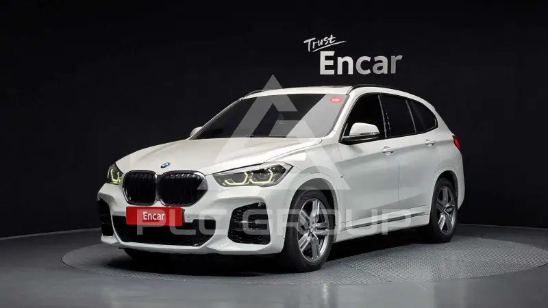 2020 BMW X1M
