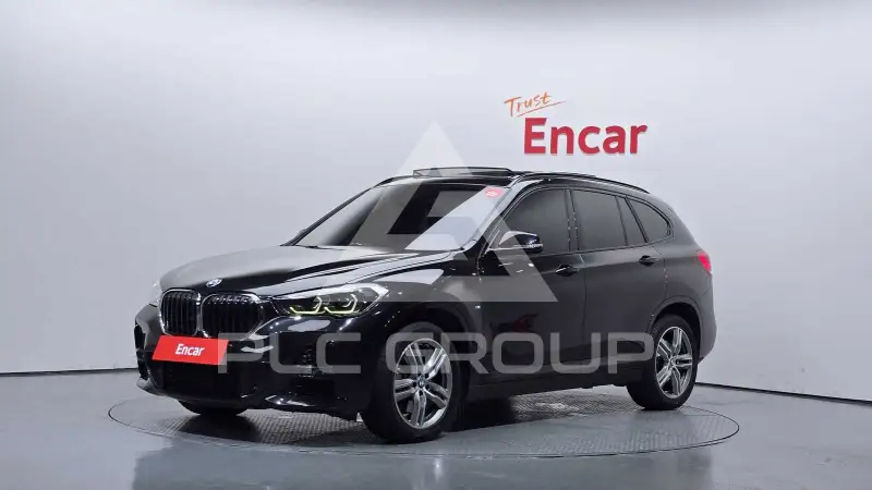 2020 BMW X1M