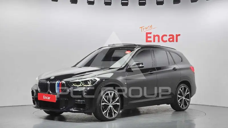 2020 BMW X1M
