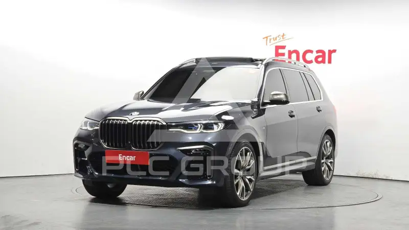 2020 BMW X7M