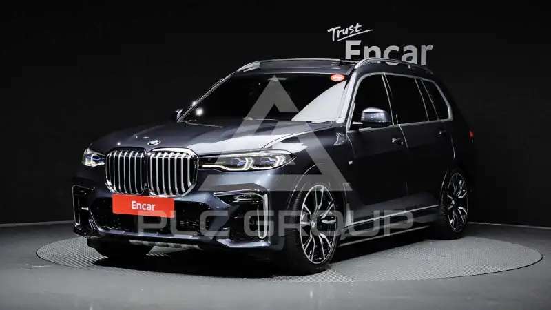 2020 BMW X7M