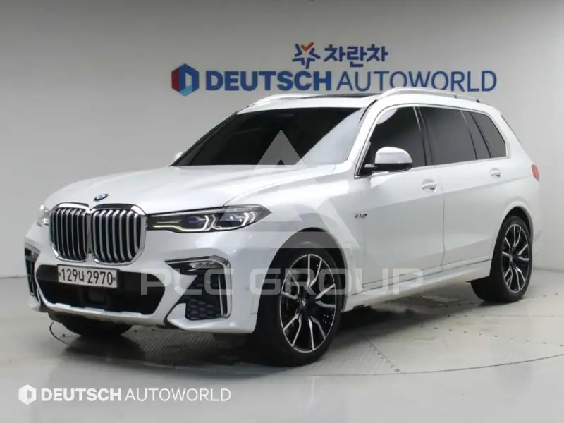 2020 BMW X7M