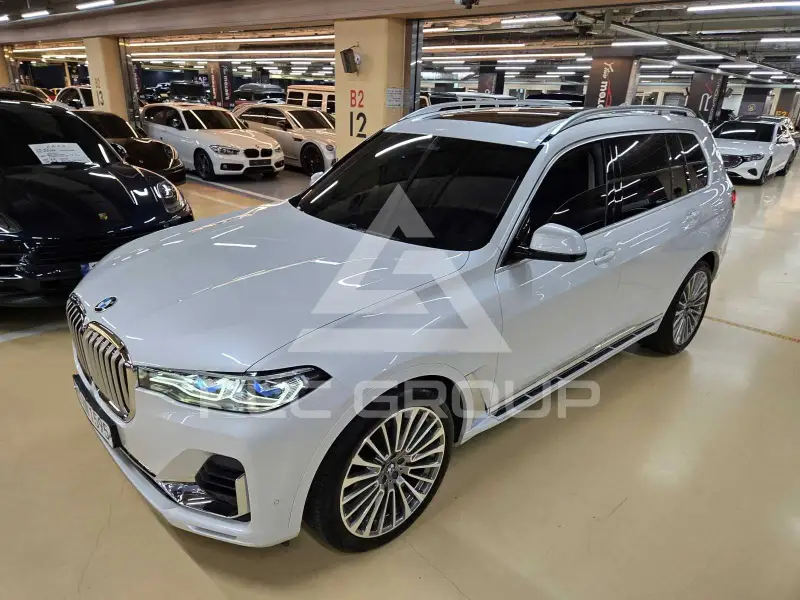 2020 BMW X7