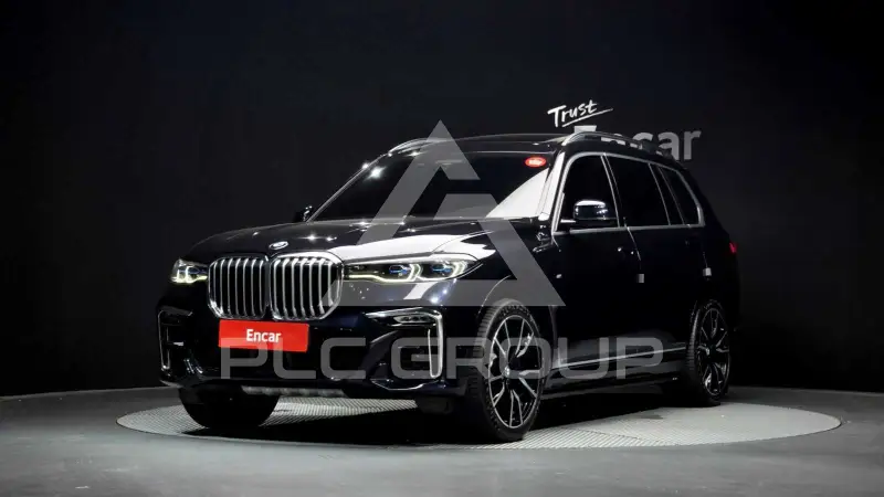 2020 BMW X7M
