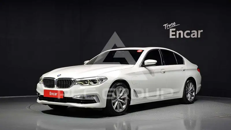 2020 BMW 530