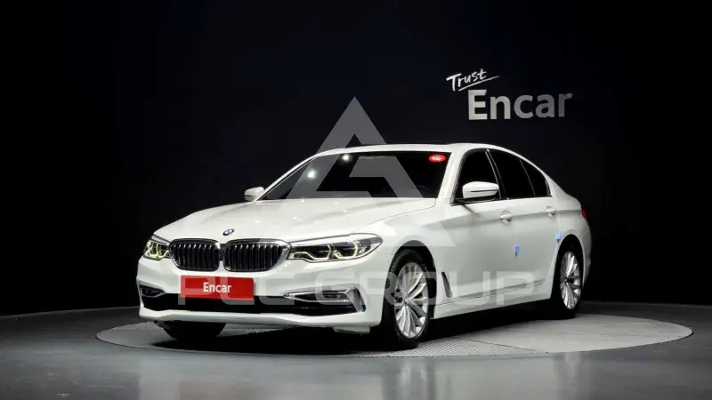 2020 BMW 530