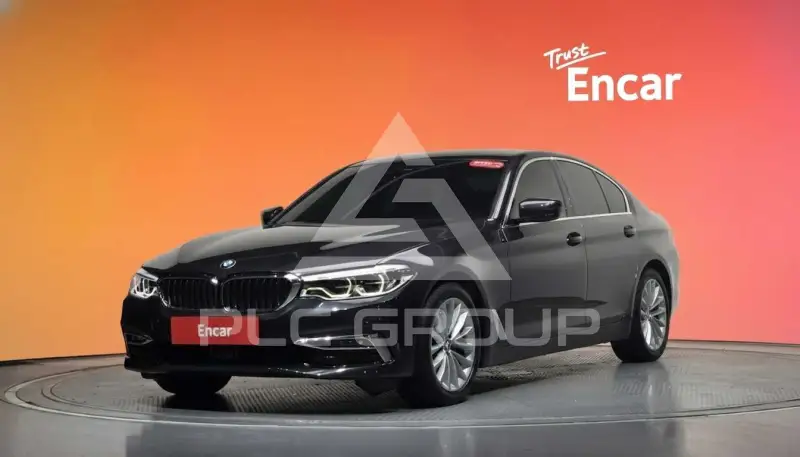 2020 BMW 520