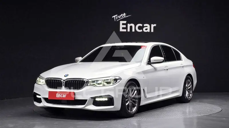 2020 BMW 520M