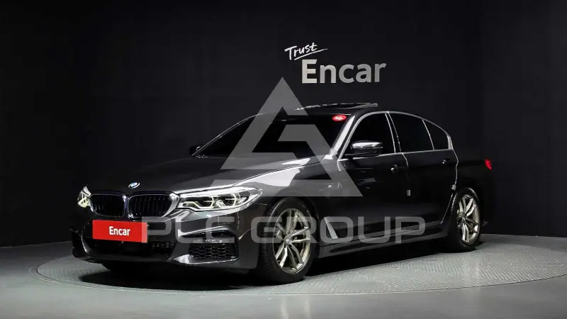 2020 BMW 520M