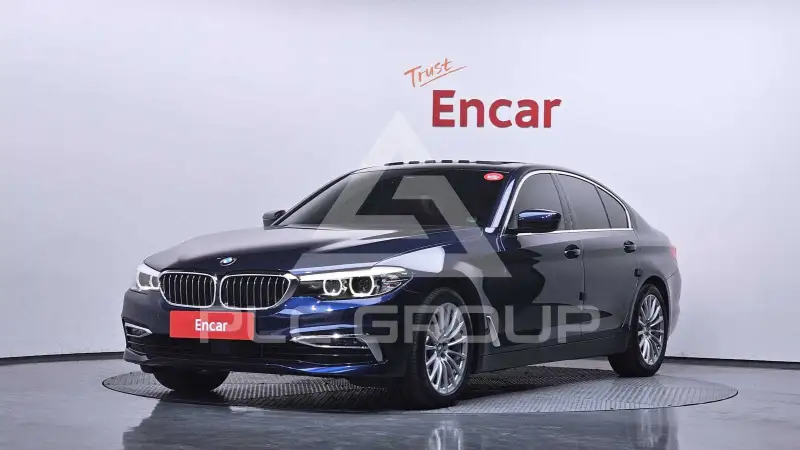 2020 BMW 520